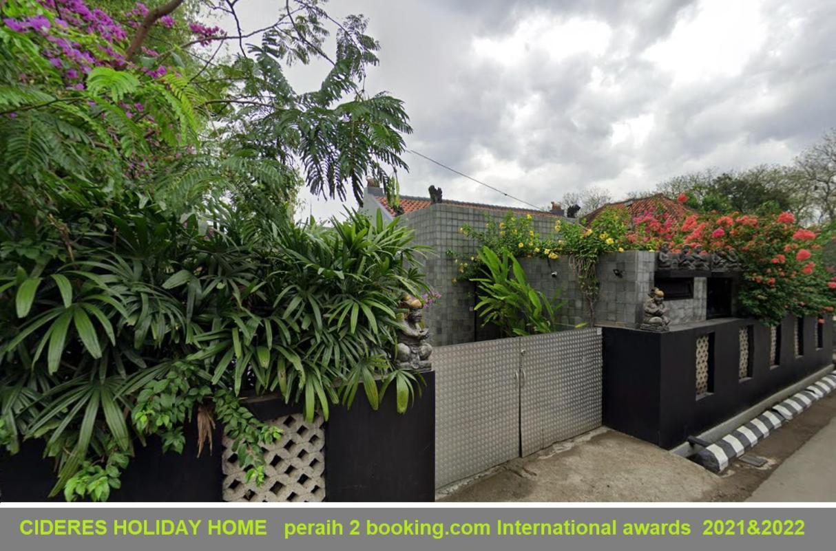Cideres Holiday Home Majalengka Exterior foto